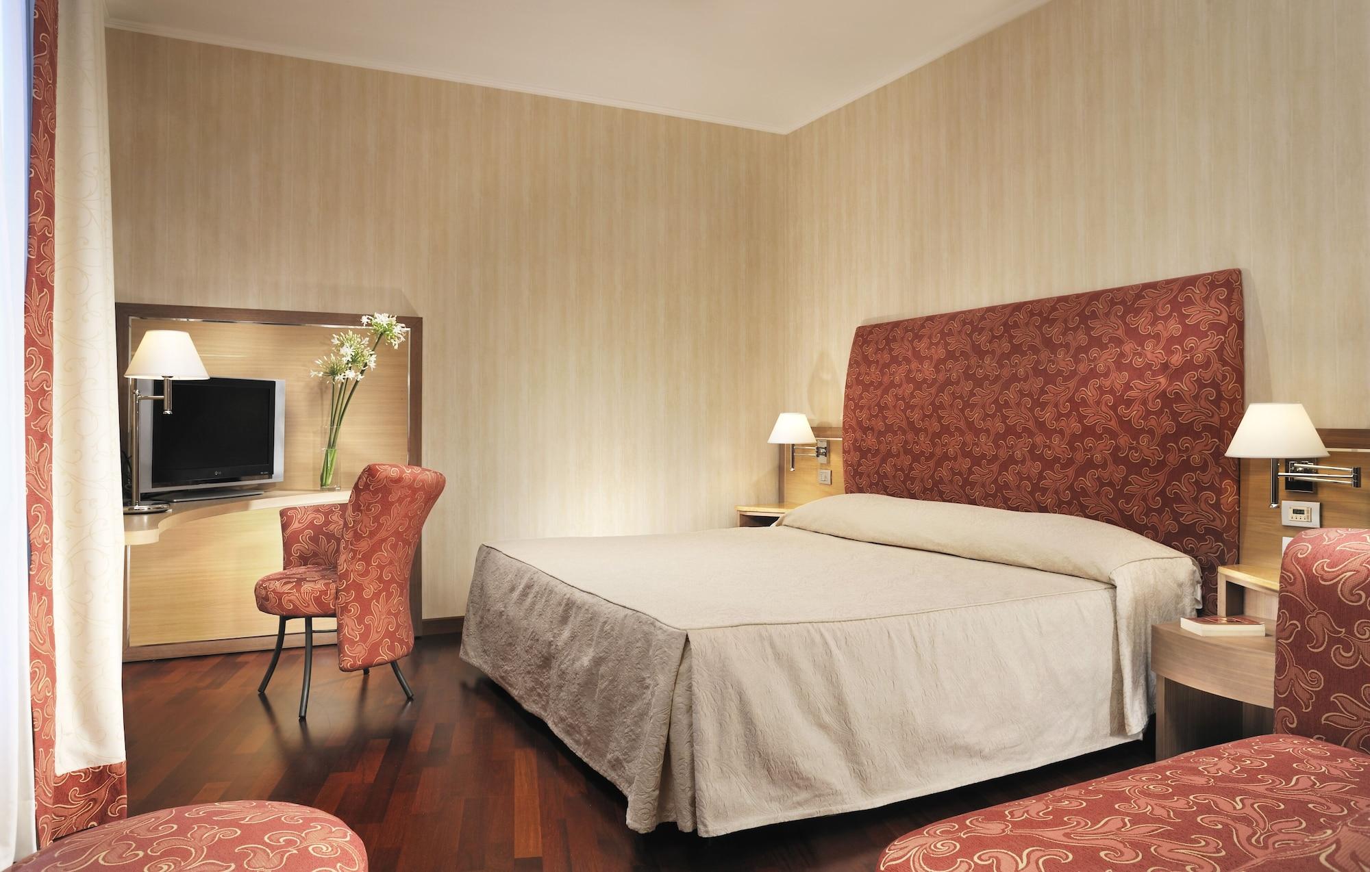Poli Hotel Сан-Витторе-Олона Экстерьер фото